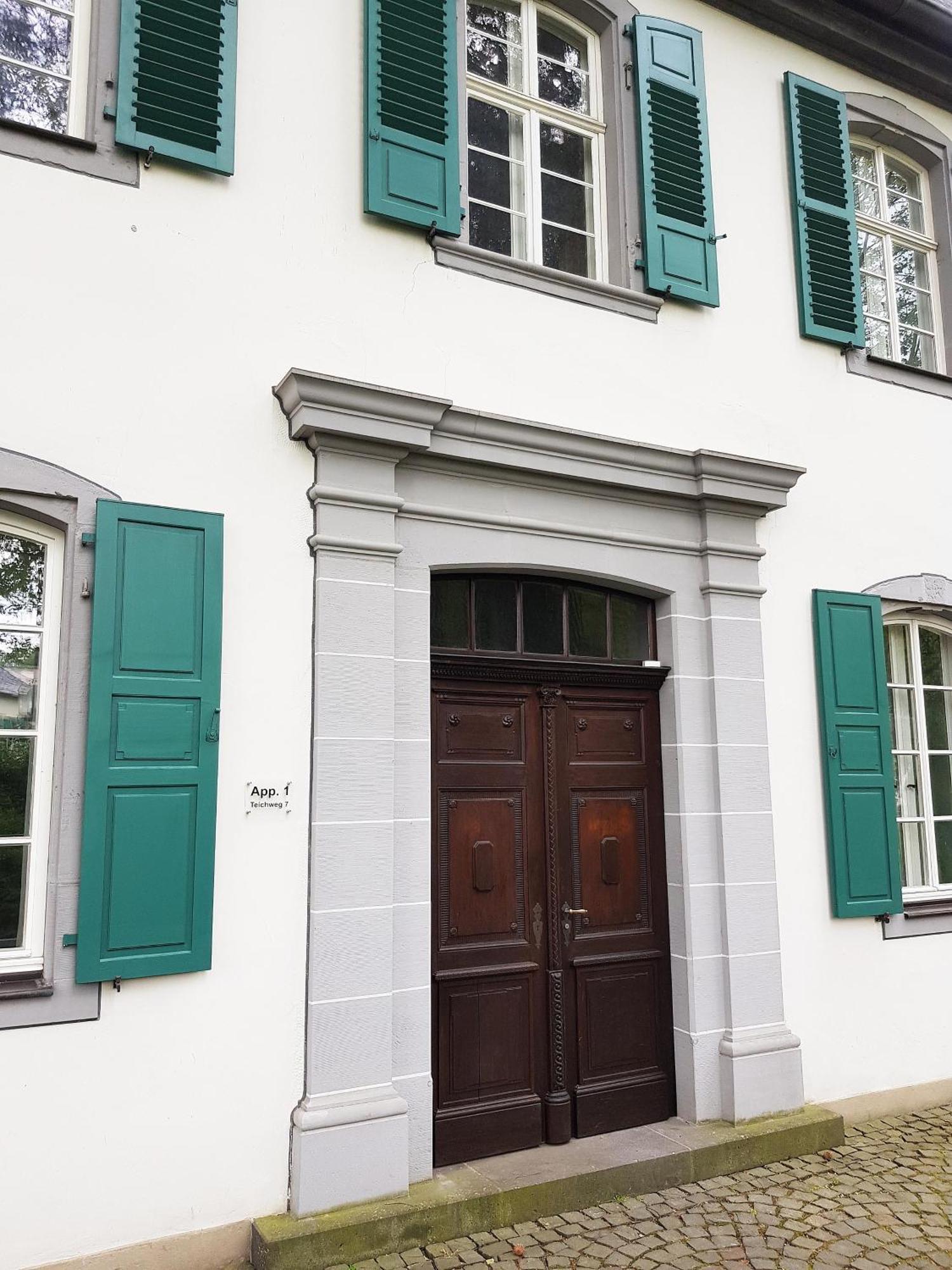 Ehem. Sommerresidenz Von Fuerst Friedrich Iii. App.1 Und App.2 Kirn Exterior photo