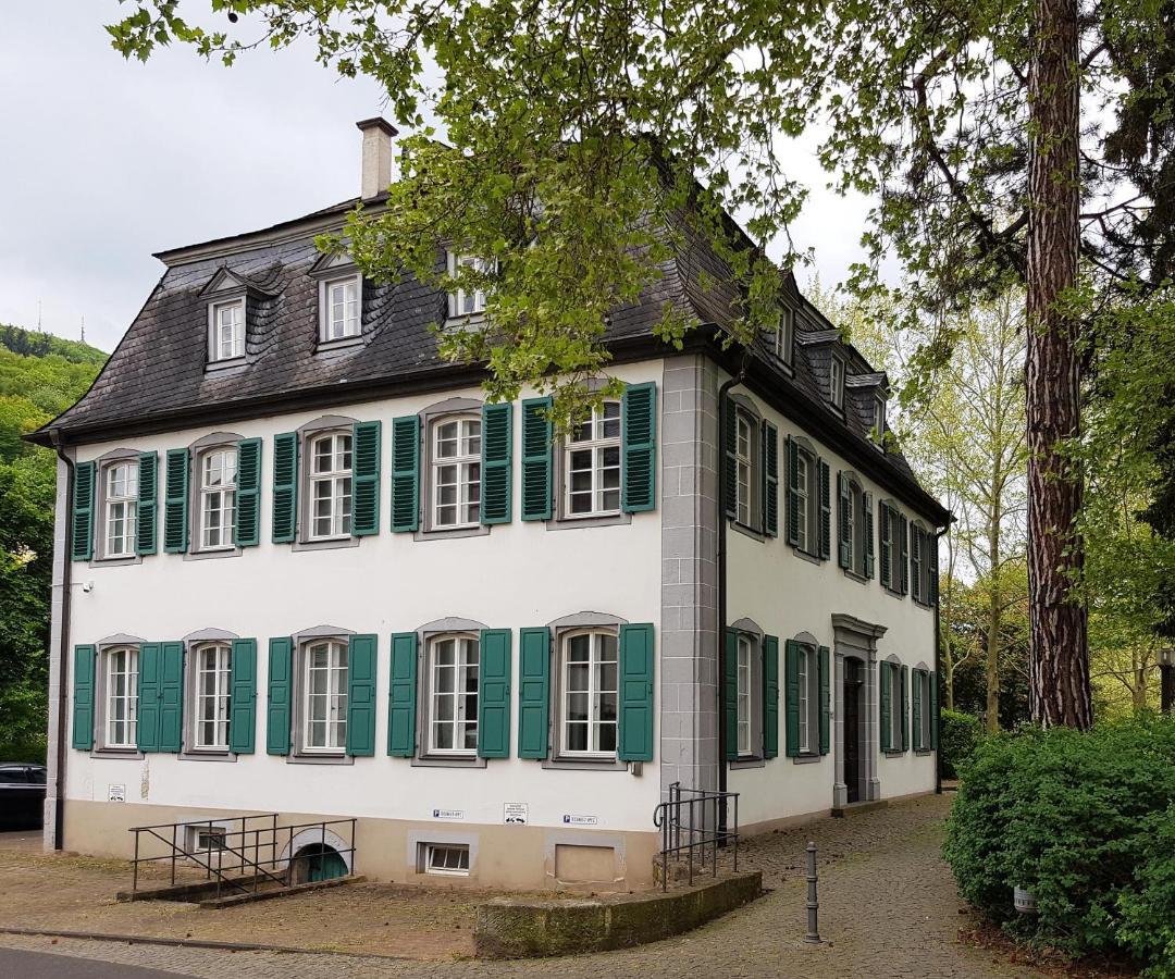Ehem. Sommerresidenz Von Fuerst Friedrich Iii. App.1 Und App.2 Kirn Exterior photo