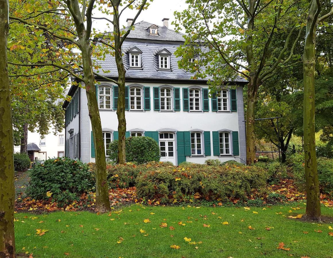 Ehem. Sommerresidenz Von Fuerst Friedrich Iii. App.1 Und App.2 Kirn Exterior photo